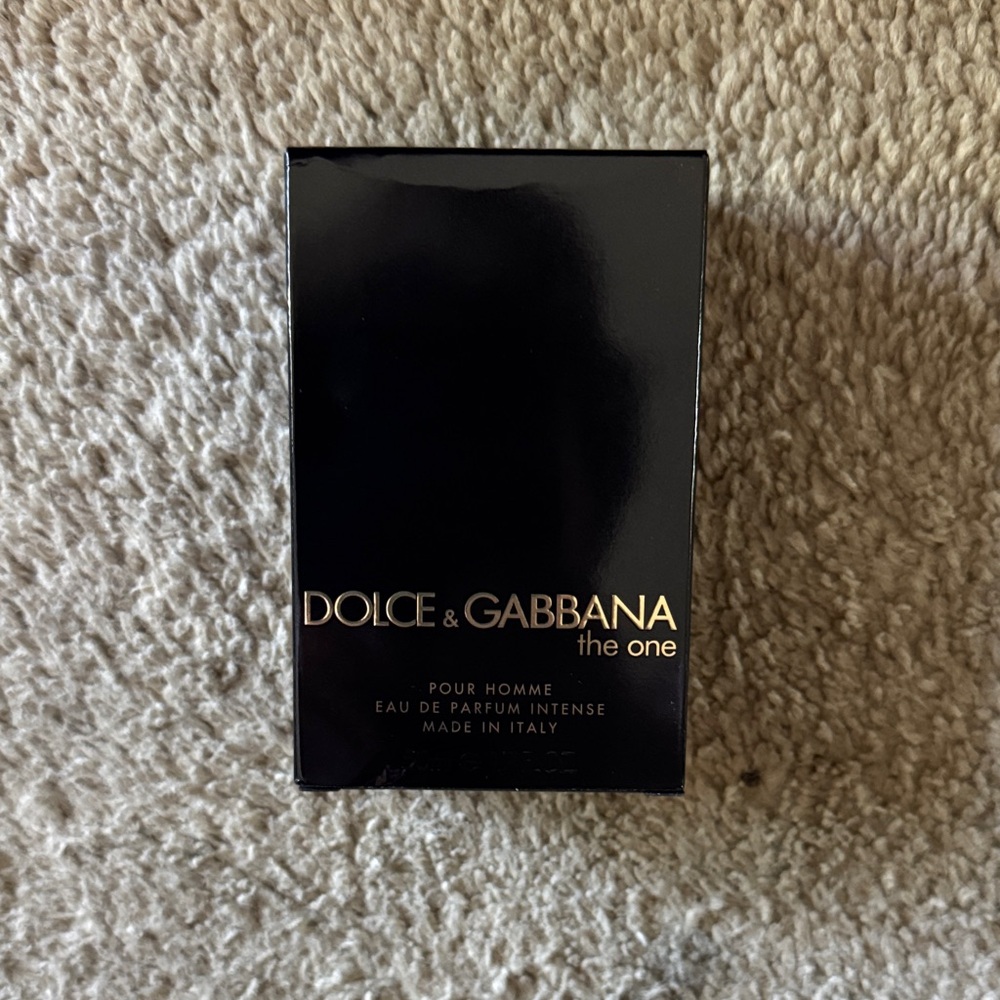Dolce & Gabbana The One Pour Homme Black and Gold Box